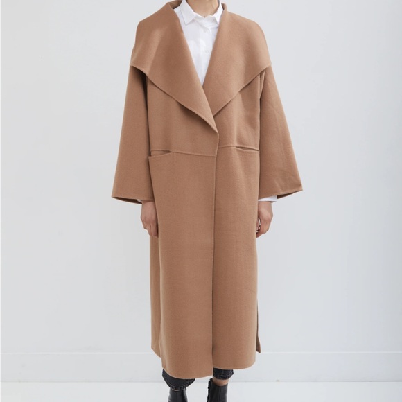 NWOT  💯 wool wrapped up coat - Picture 3 of 6